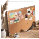 Tablero de corcho para anuncios con borde estampado