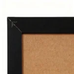 Tablero de anuncios de corcho con mapa de EE. UU. y marco negro