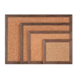 Tablero de corcho para anuncios con marco café delgado