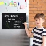 Pizarra de notas magnética negra para refrigerador - imagen de galería 4
