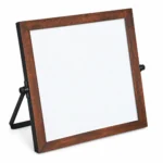 Pizarra blanca de escritorio con marco de madera y base plegable – vista 5